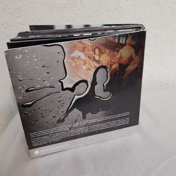 Insanity Beach Body Full 9 DVD Set - Picture 12 of 12